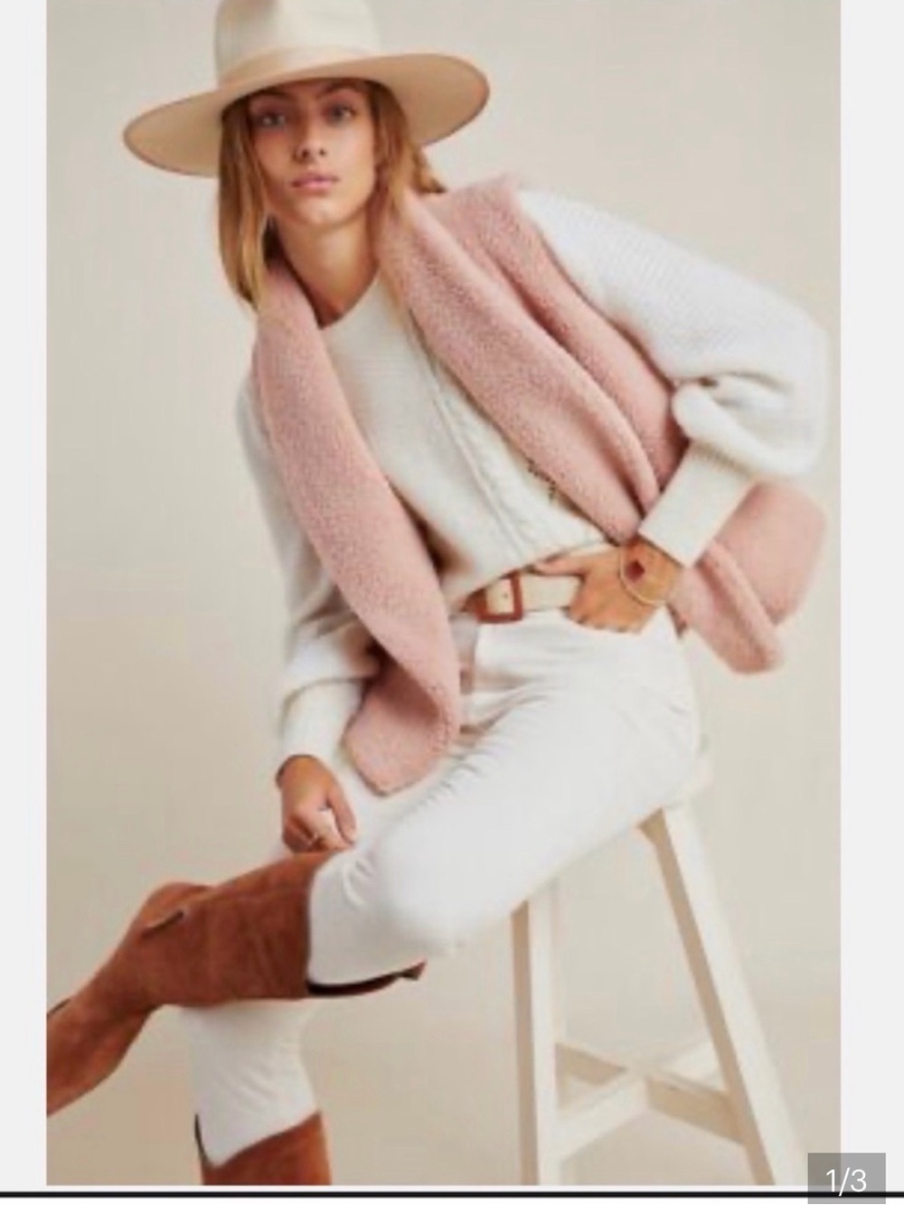 Anthropologie Norla Canada Sherpa Vest 
Size S/M Pale Rose
